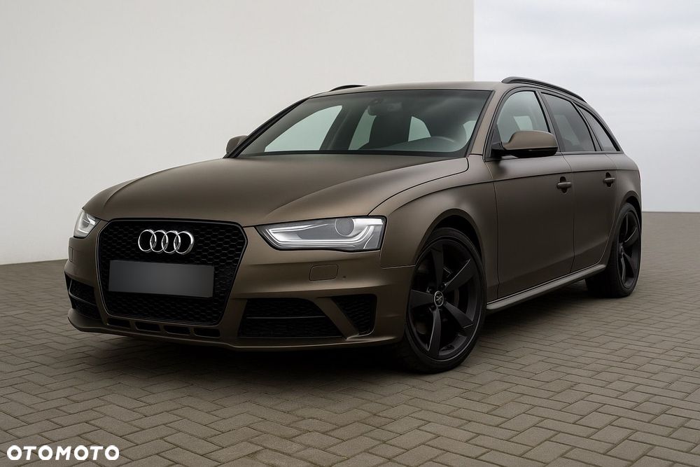 Audi RS4 Avant - 2