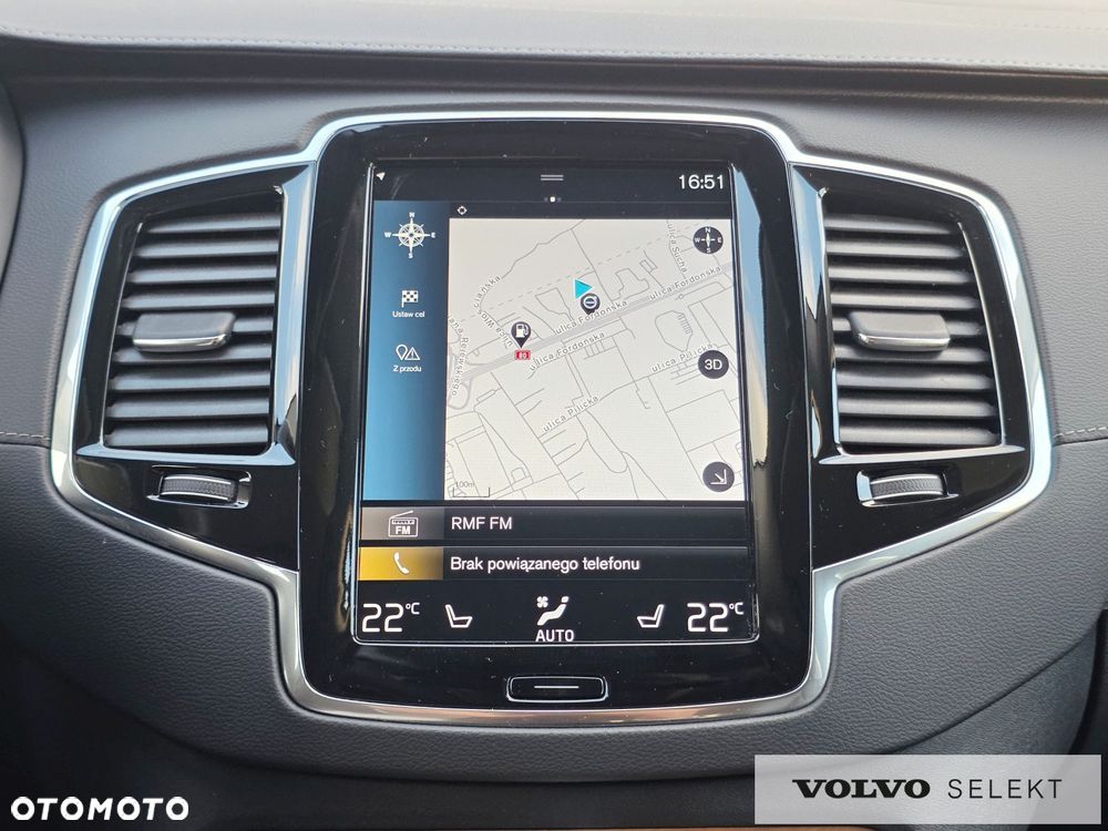 Volvo XC 90 - 21