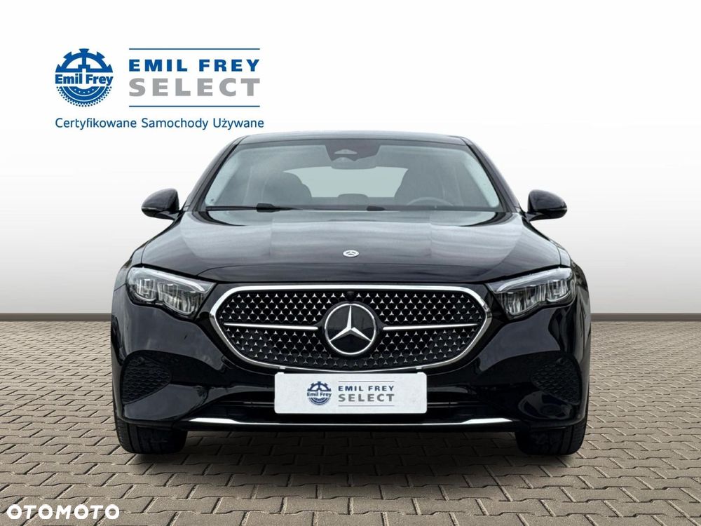 Mercedes-Benz Klasa E - 8