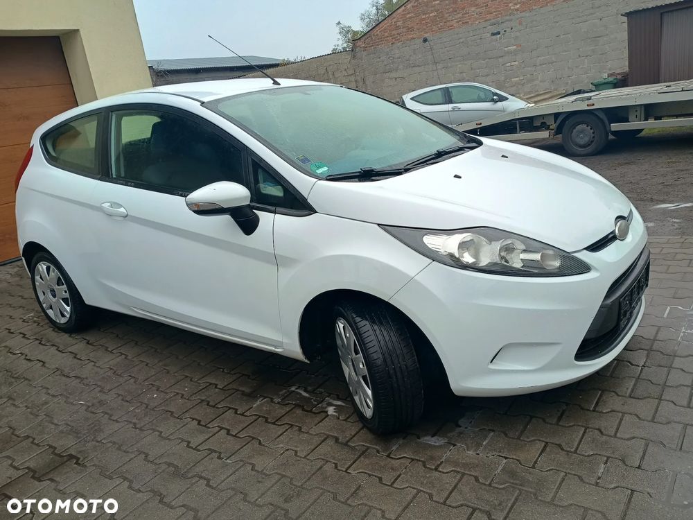 Ford Fiesta 1.3 - 4