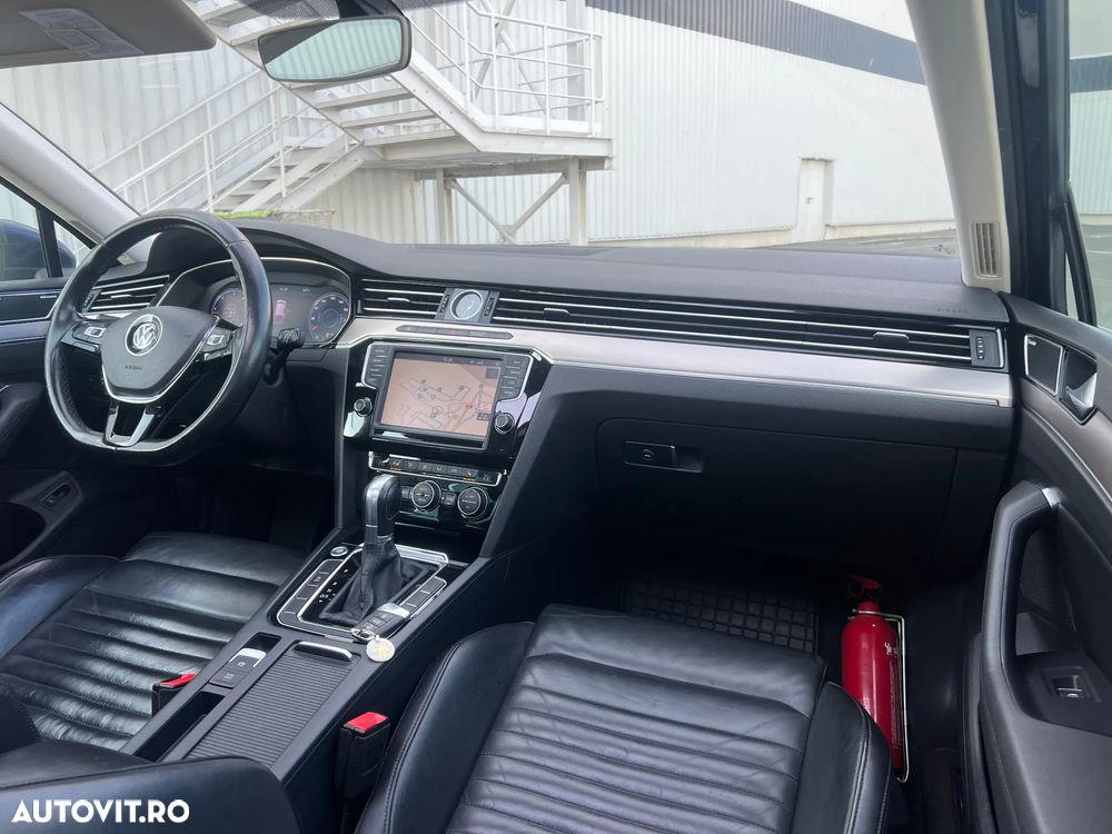 Volkswagen Passat Variant 1.6 TDI (BlueMotion Technology) DSG Comfortline - 26