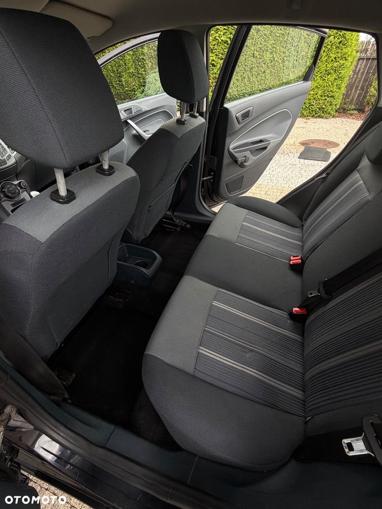Ford Fiesta 1.25 Silver X - 13