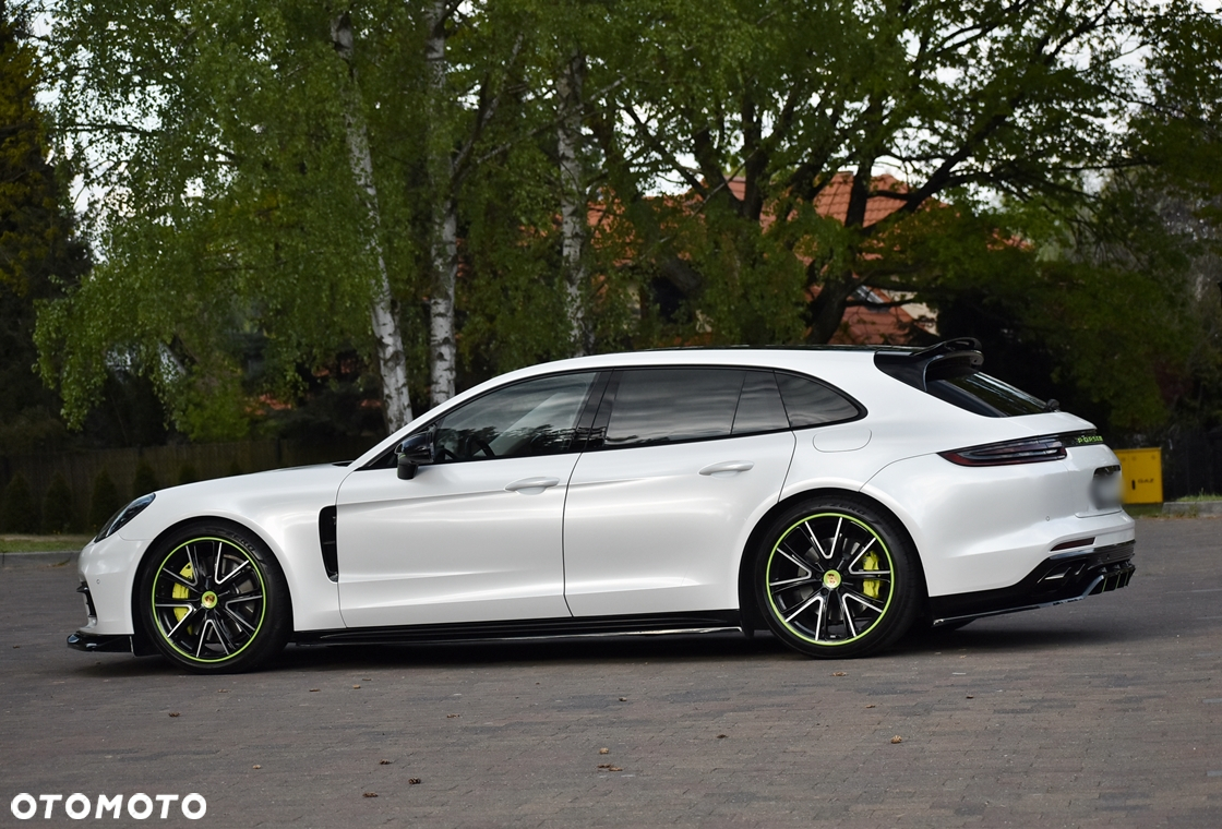 Porsche Panamera - 11