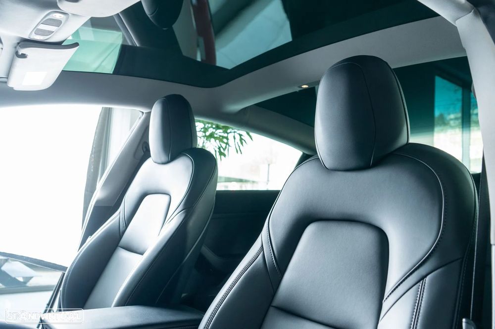 Tesla Model 3 Long Range Tração Traseira - 6