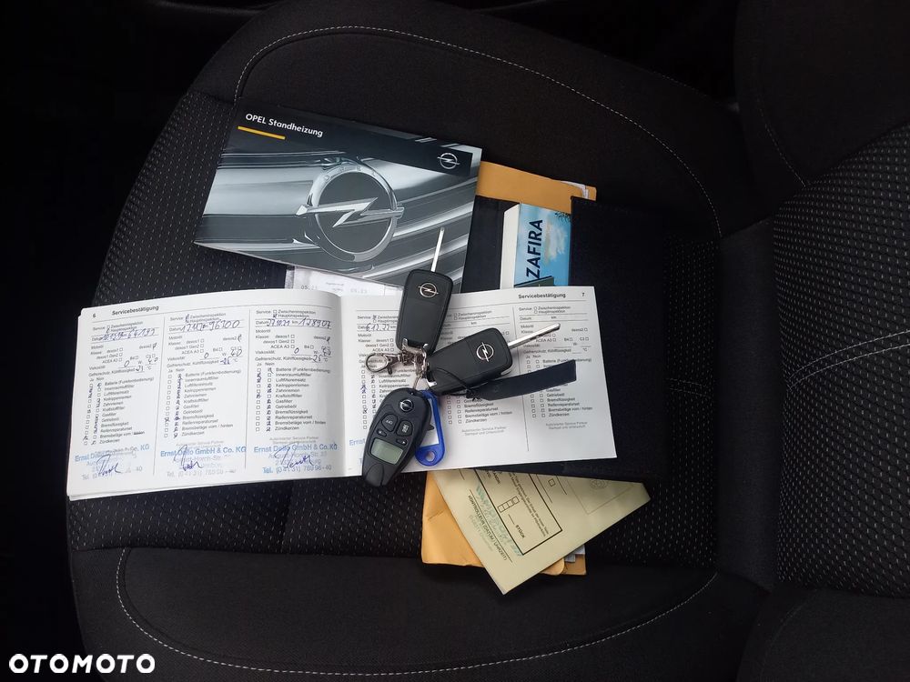 Opel Zafira - 29