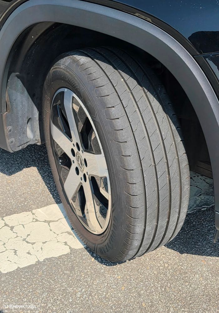 Mercedes-Benz GLB 200 d 4Matic Progressive - 24
