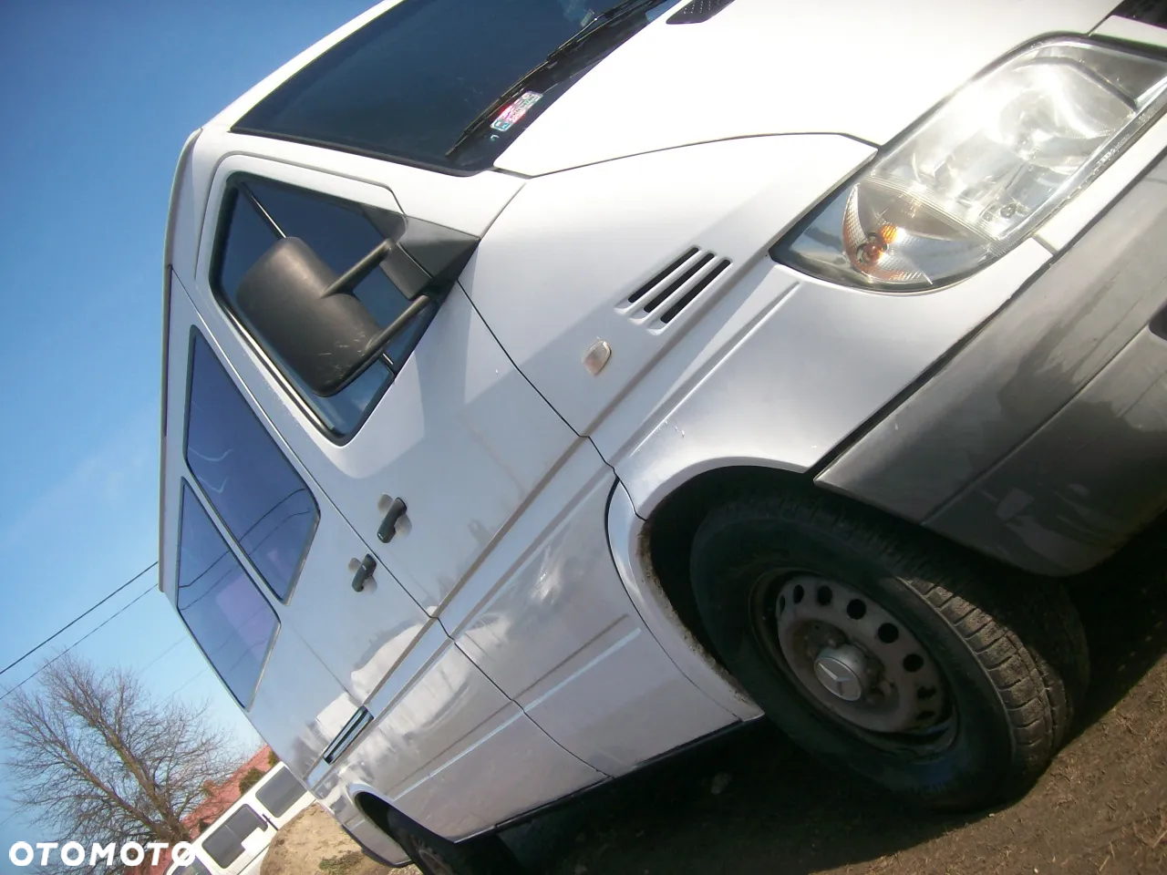 Mercedes-Benz Sprinter - 14