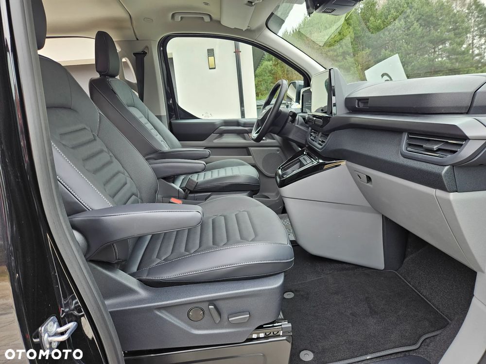 Ford Tourneo Custom 2.0 EcoBlue L2 Titanium X SelectShift - 23
