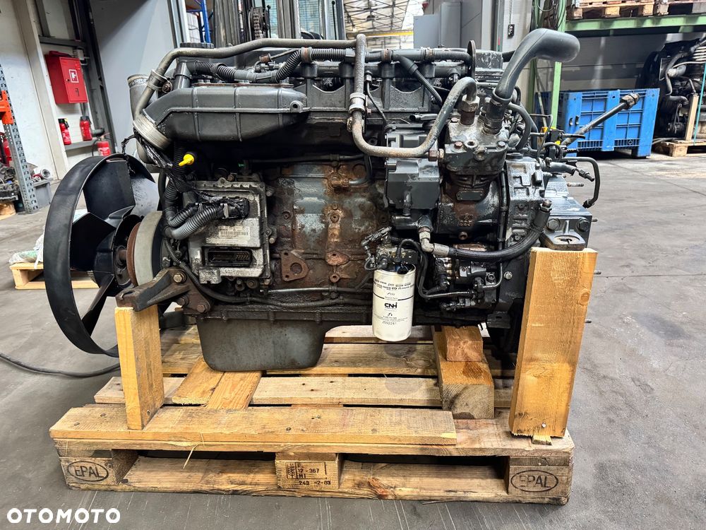 Kompletny silnik Iveco Eurocargo Tector F4AE3681B 220KM - 3