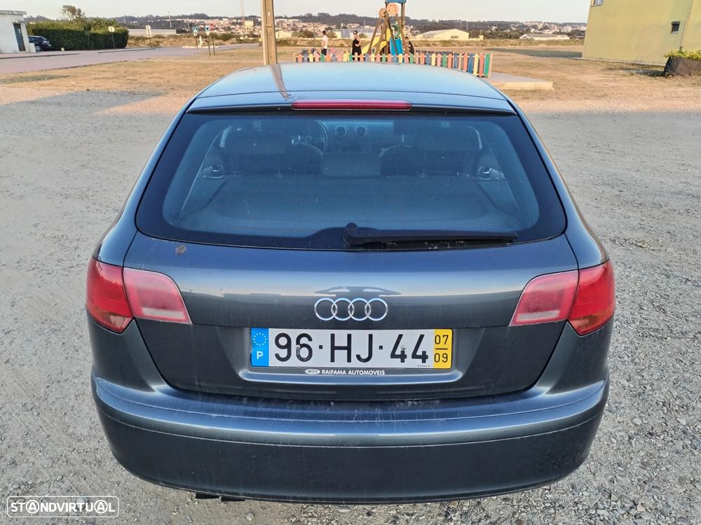 Audi A3 Sportback 1.9 TDi Advance - 14