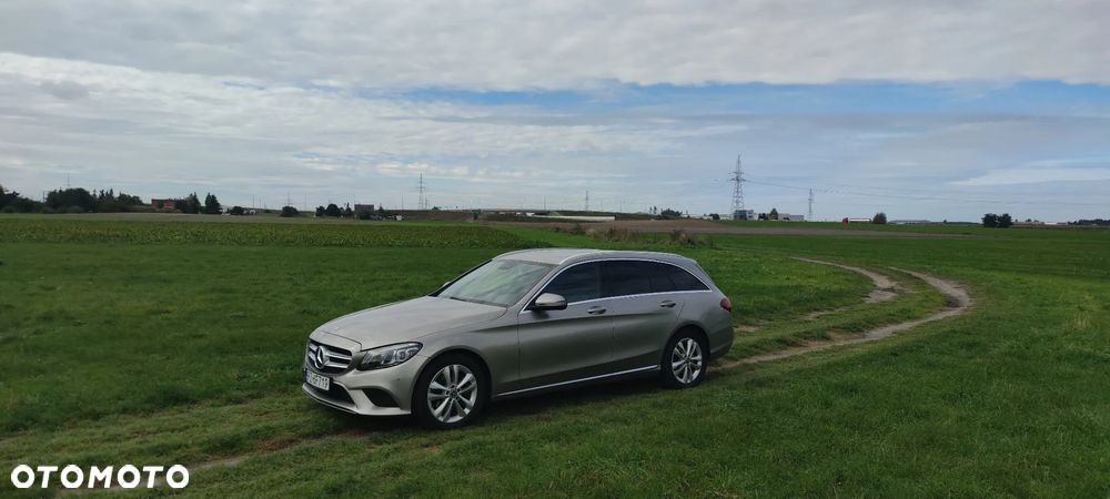 Mercedes-Benz C-Class 2018 photo 3