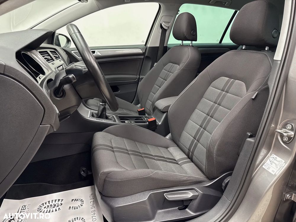 Volkswagen Golf 1.6 TDI BlueMotion Technology Comfortline - 6