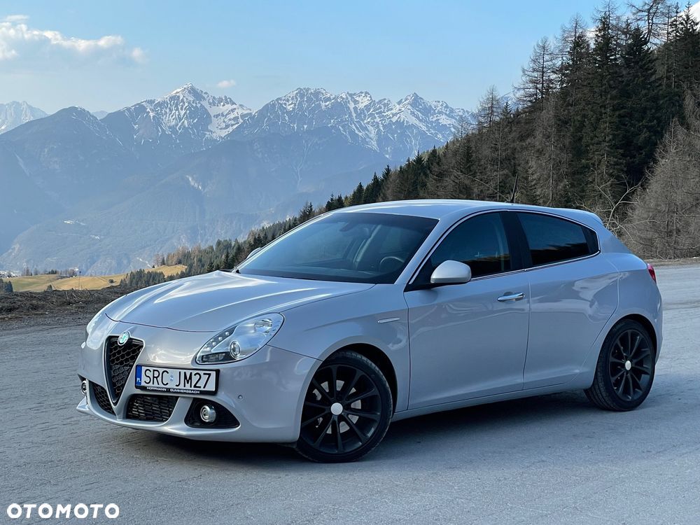 Alfa Romeo Giulietta 2.0 JTDM Distinctive - 4