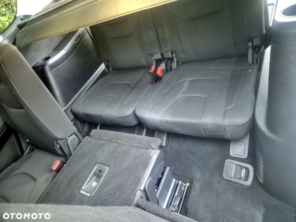Ford S-Max 2.0 EcoBlue Titanium - 17