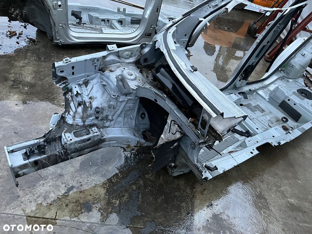 VW TIGUAN II ĆWIARTKA PODŁUŻNICA PRAWA LB7W - 4