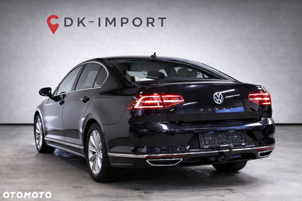 Volkswagen Passat 2.0 TDI (BlueMotion Technology) DSG Highline - 4