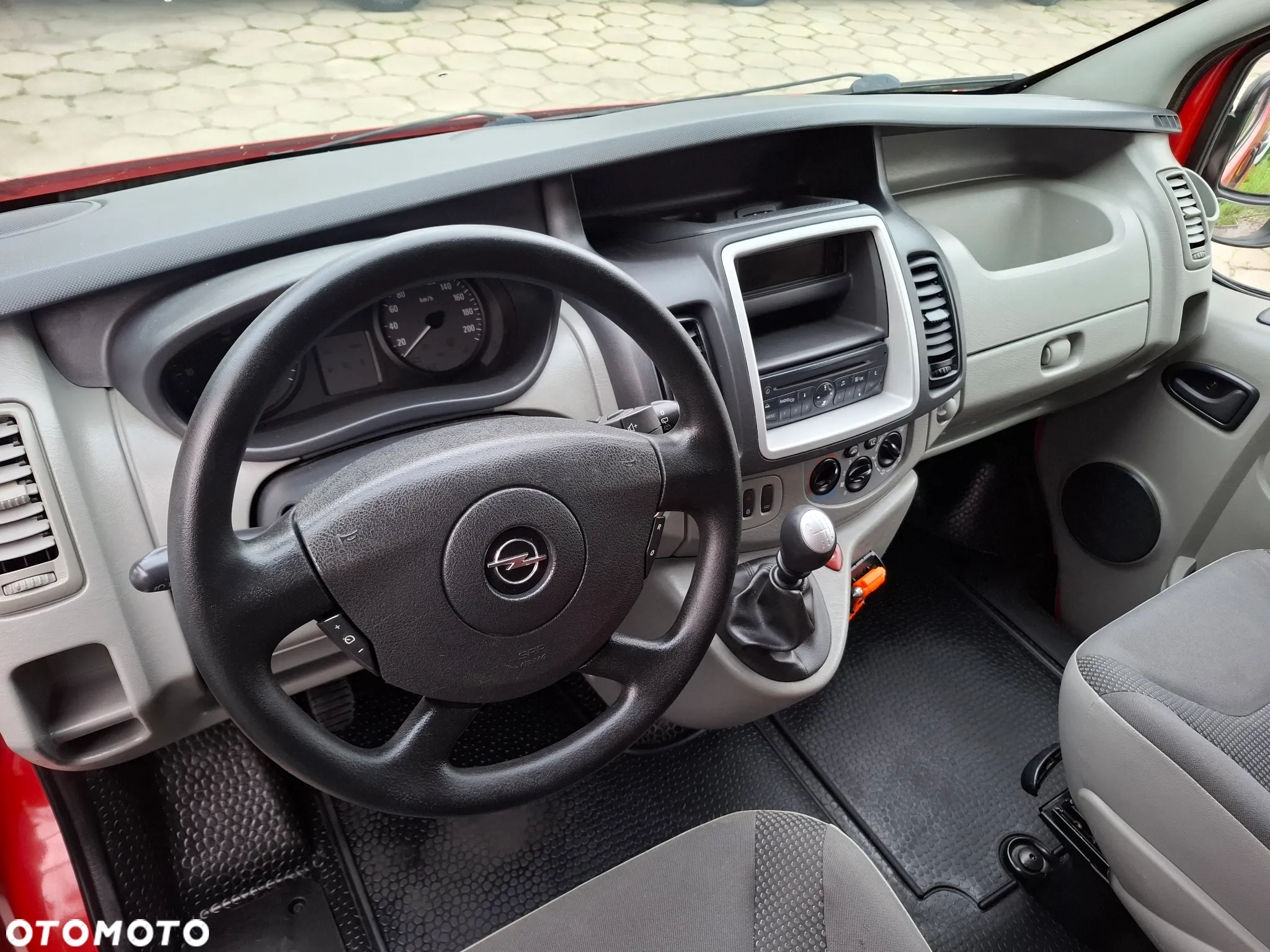 Opel Vivaro 2012 2.0CDTI 115KM 6BIEGÓW KLIMA - 21