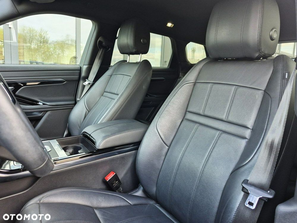 Land Rover Range Rover Evoque - 21