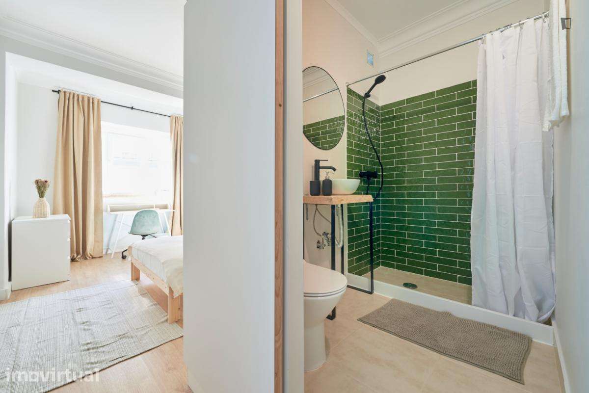 Quarto - localizado em Roma-Areeiro Lisbon - Grande imagem: 2/10