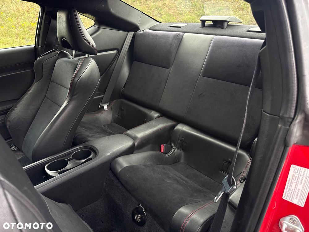 Toyota GT86 2.0 Premium - 16