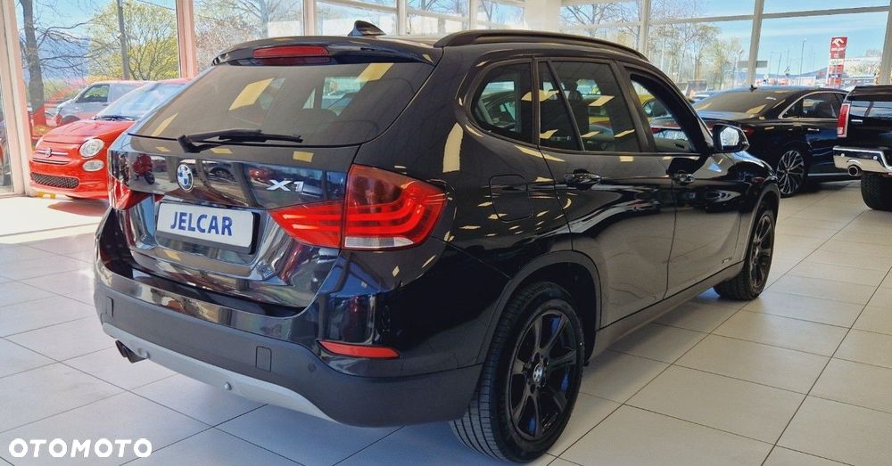 BMW X1 xDrive28i - 14