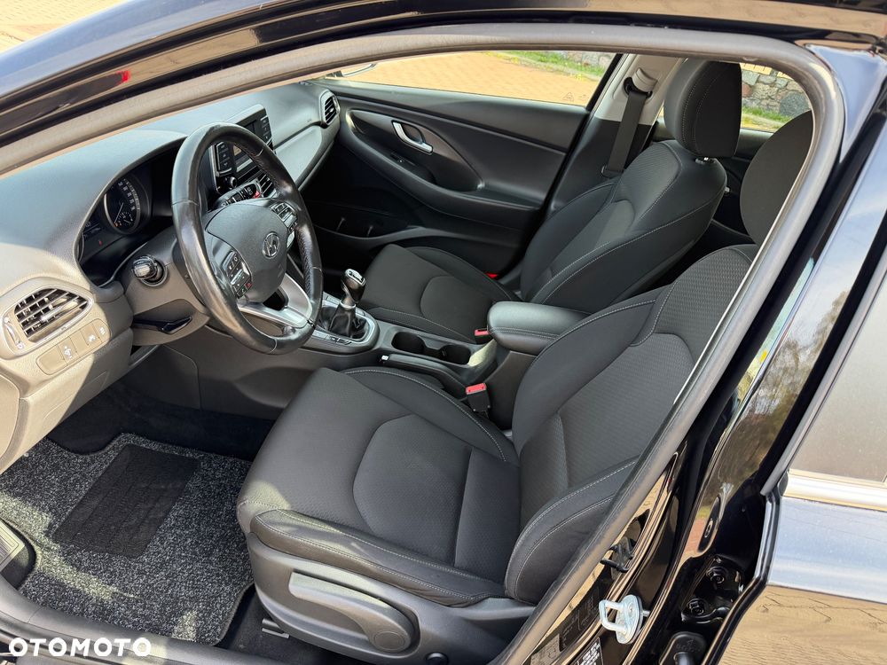 Hyundai i30 1.4 T-GDI Premium - 16