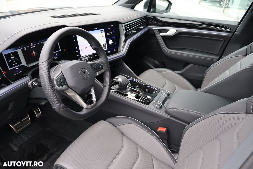 Volkswagen Touareg V6 TDI 4MOTION R-Line - 14