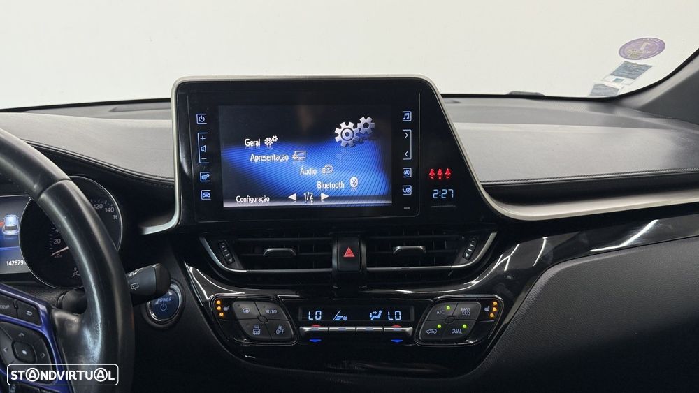 Toyota C-HR 1.8 Hybrid Square Collection - 27