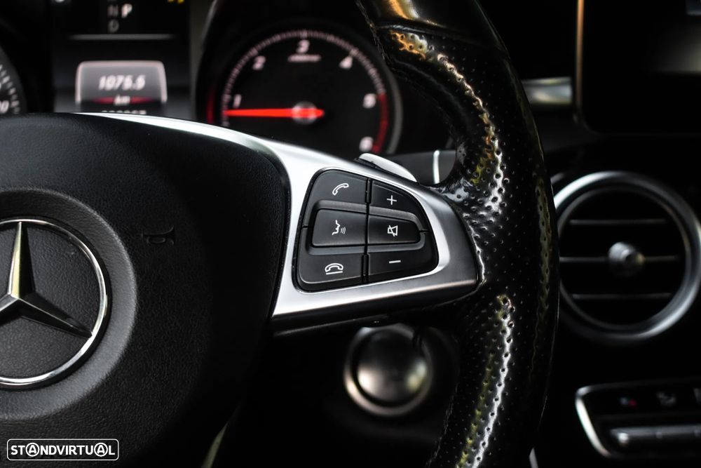 Mercedes-Benz GLC 250 d 4Matic 9G-TRONIC AMG Line - 16