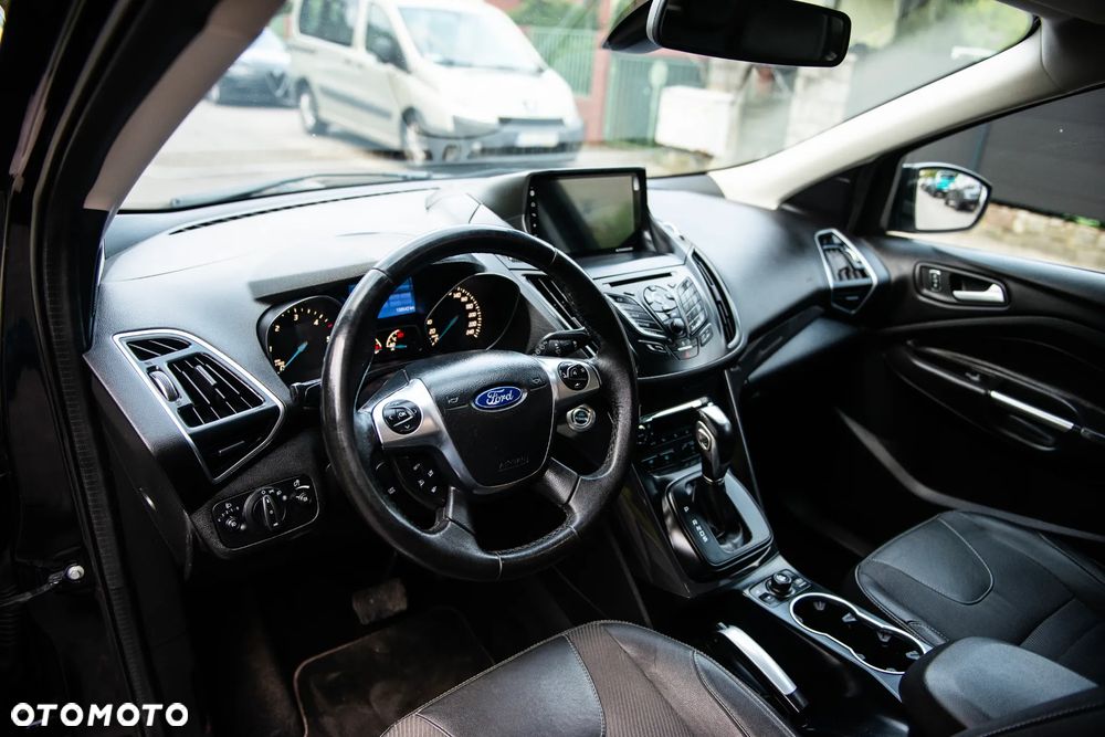 Ford Kuga 2.0 TDCi 4x4 Titanium - 20