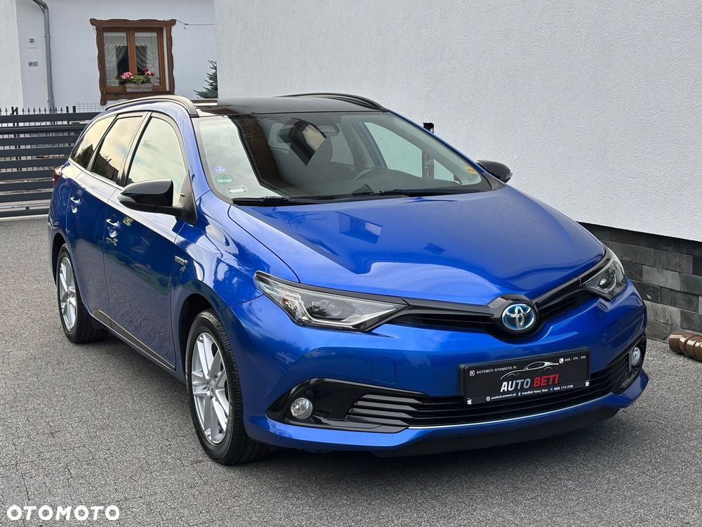 Toyota Auris 1.8 HSD Prestige NAVI - 18