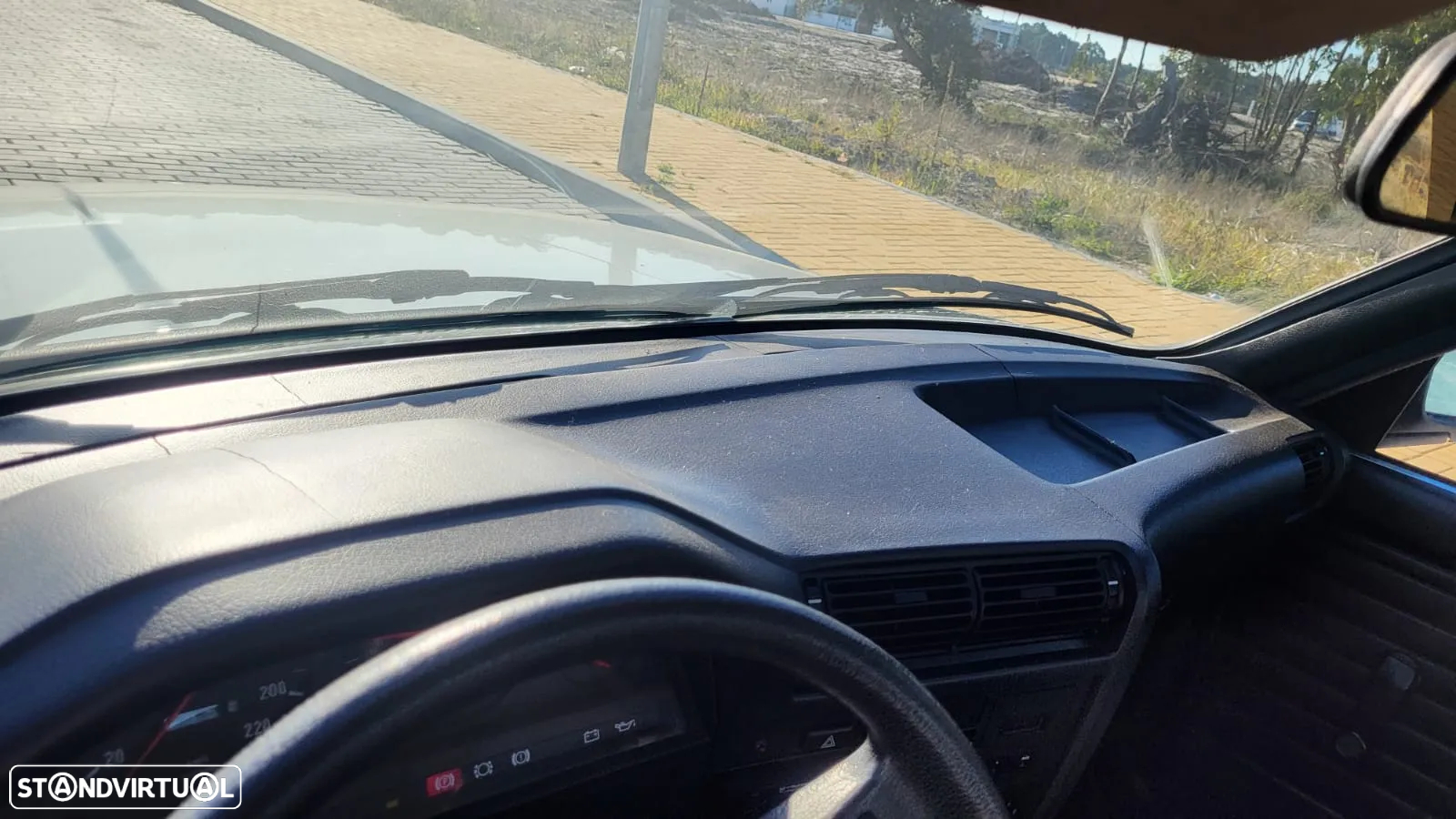 BMW 318 i - 9