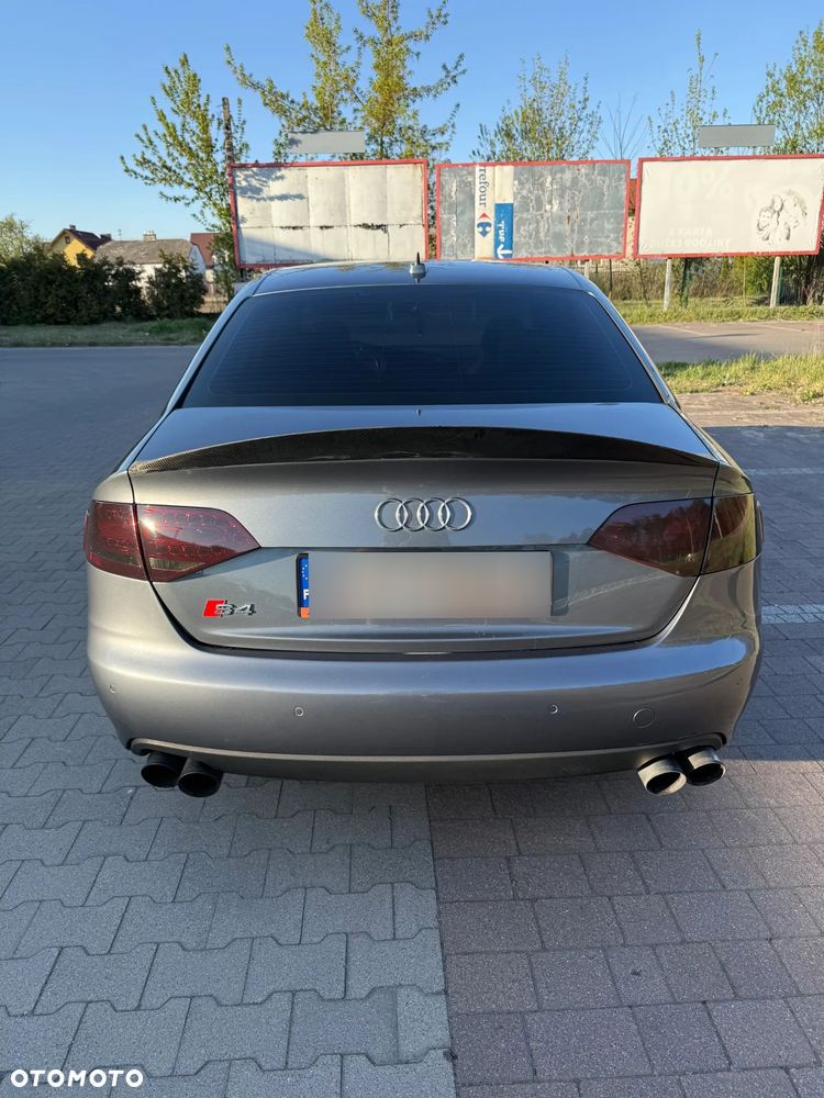 Audi S4 Limousine - 9