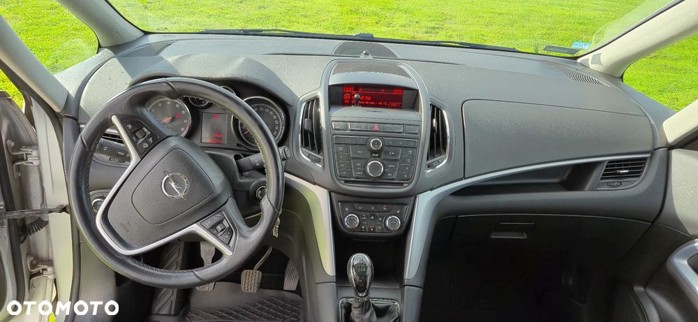 Opel Zafira 1.4 T Enjoy - 14