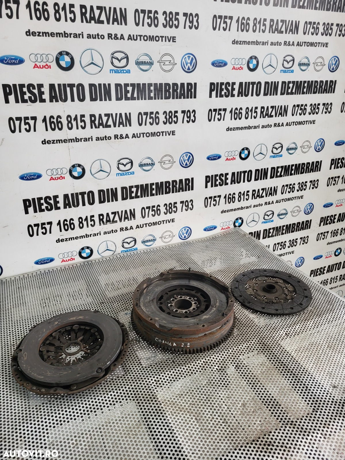 Kit Ambreiaj Volanta Masa Dubla Toyota Corolla Avensis Lexus 2.2 D4D D-CAT Diesel An 2004-2005-2006-2007-2008-2009-2010 - 2