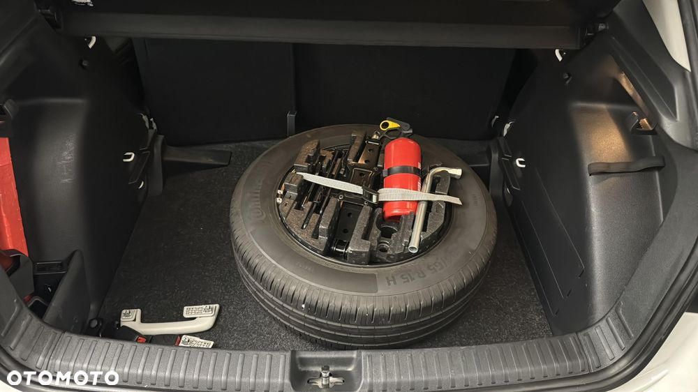 Skoda Fabia 1.0 Ambition - 13