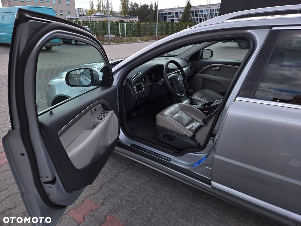 Volvo V70 2.0D Momentum - 22