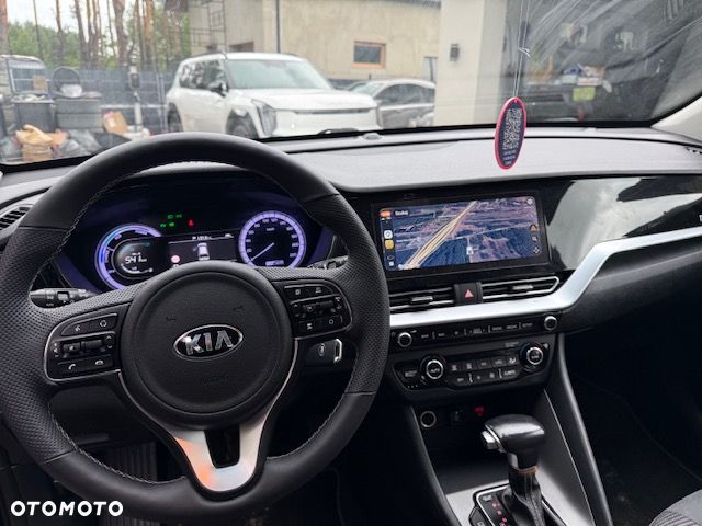 Kia Niro 1.6 GDI Hybrid L Business Line - 8