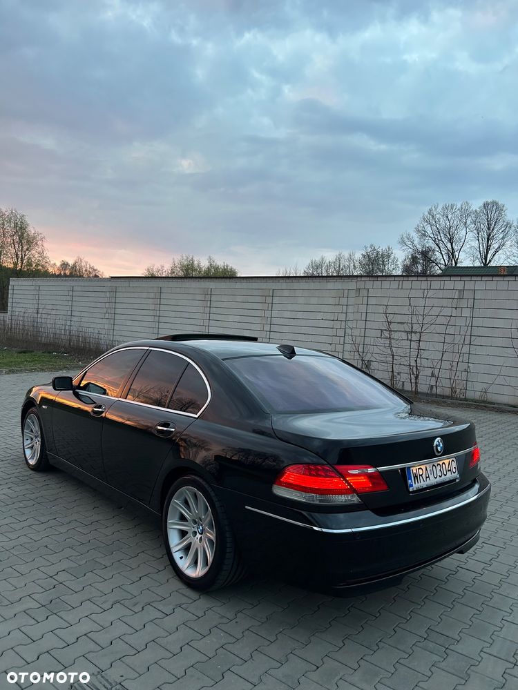 BMW Seria 7 730d L - 8