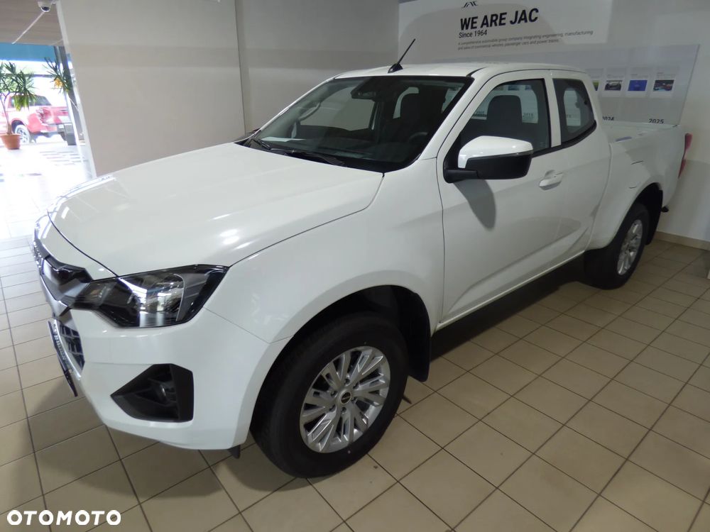 Isuzu D-Max 2.2 EC LS 4WD - 2