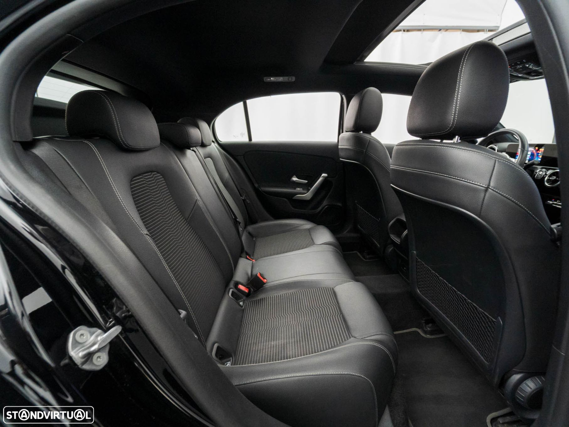 Mercedes-Benz A 250 e Progressive - 36