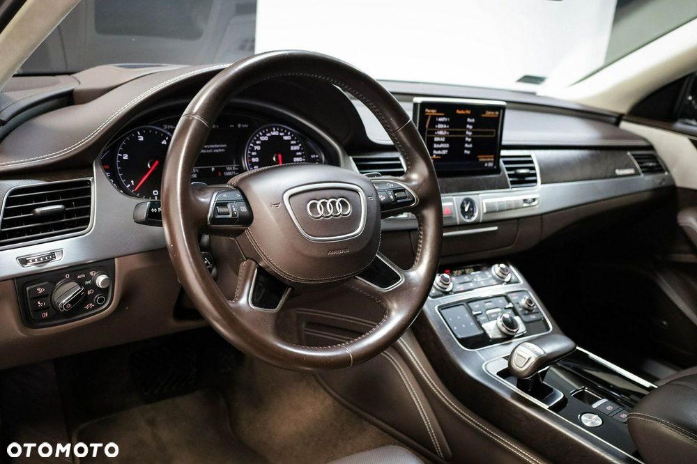 Audi A8 - 16
