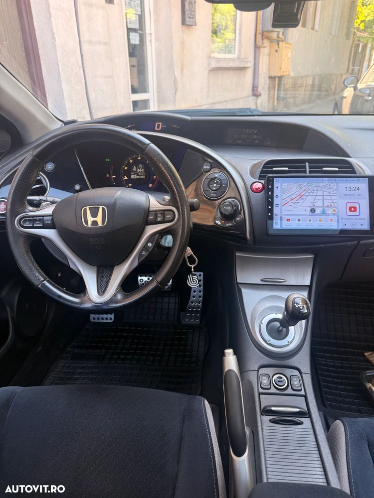 Honda Civic 1.8i-VTEC i-SHIFT Type S - 1