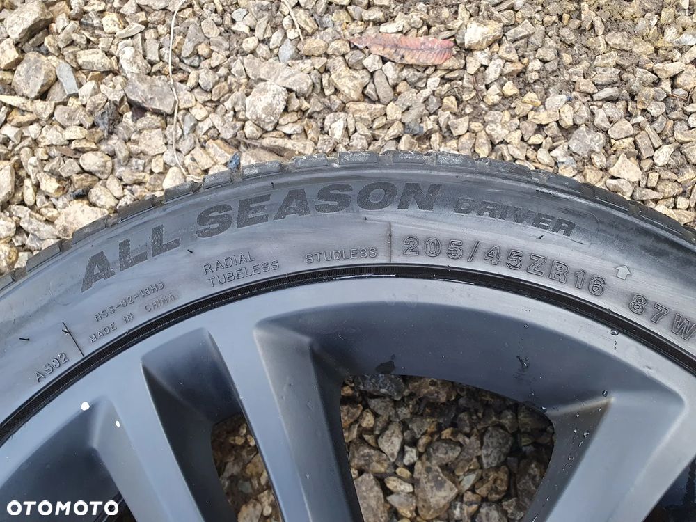 Skoda Fabia II Alufelgi 5x100 5.5Jx16H2 ET43 5J0601025B - 10