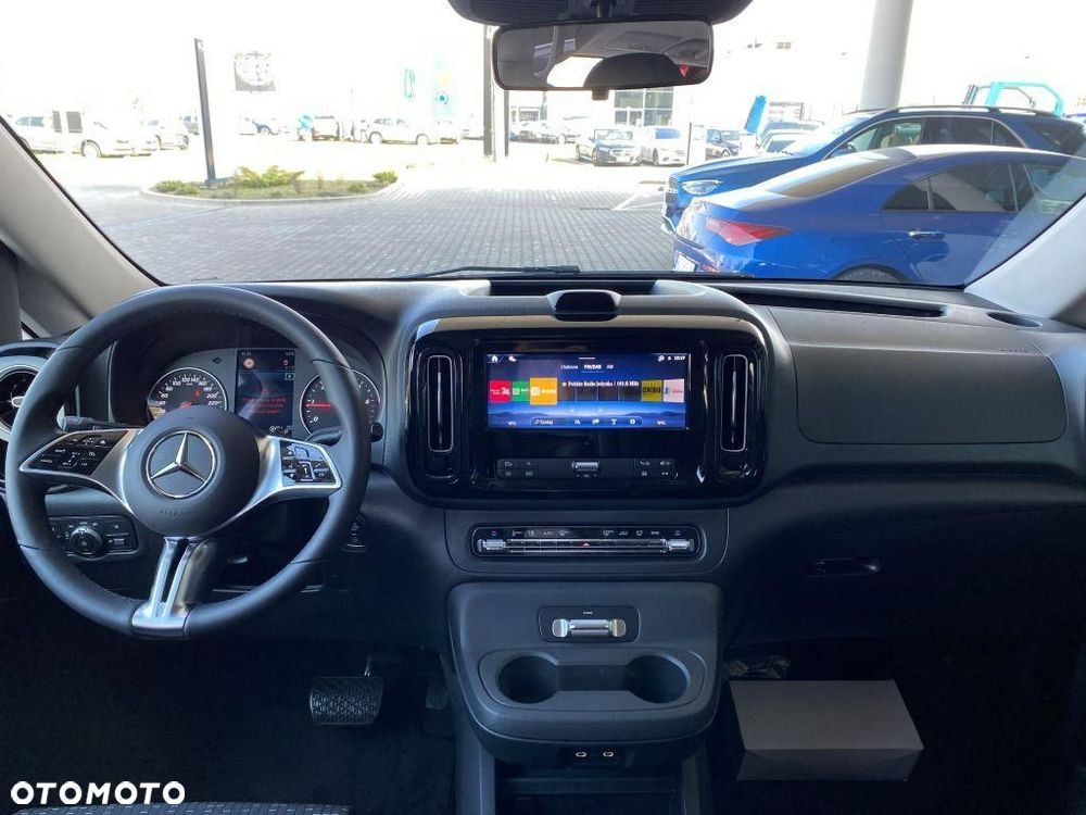 Mercedes-Benz Vito - 13