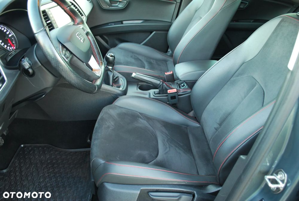 Seat Leon 2.0 TDI DPF FR Black Matt Edition - 34