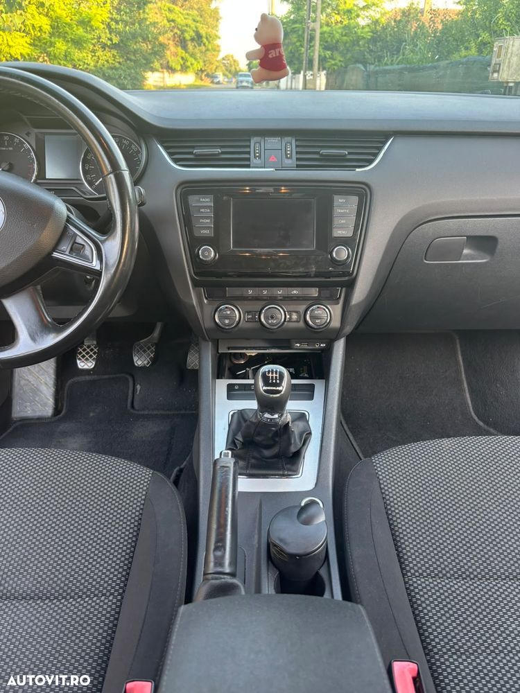 Skoda Octavia - 6