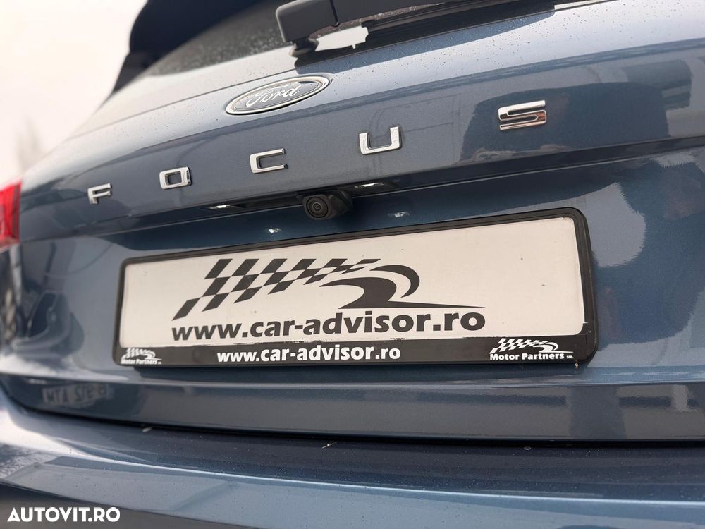 Ford Focus 2.0 EcoBlue Titanium - 17