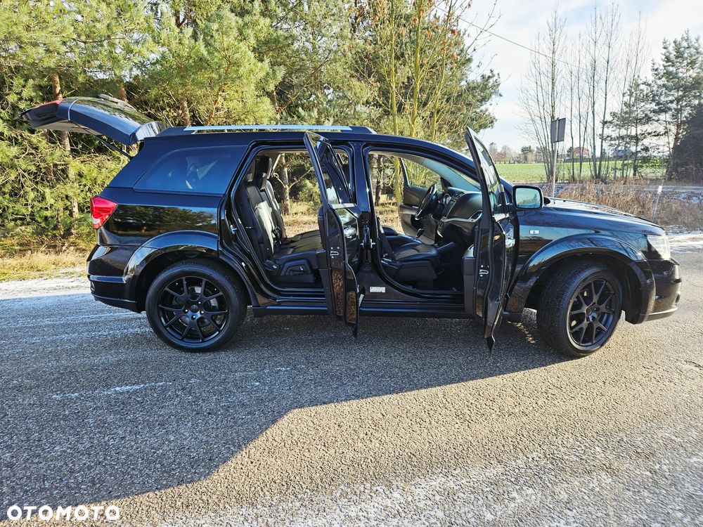 Dodge Journey 2.7 V6 R/T - 10