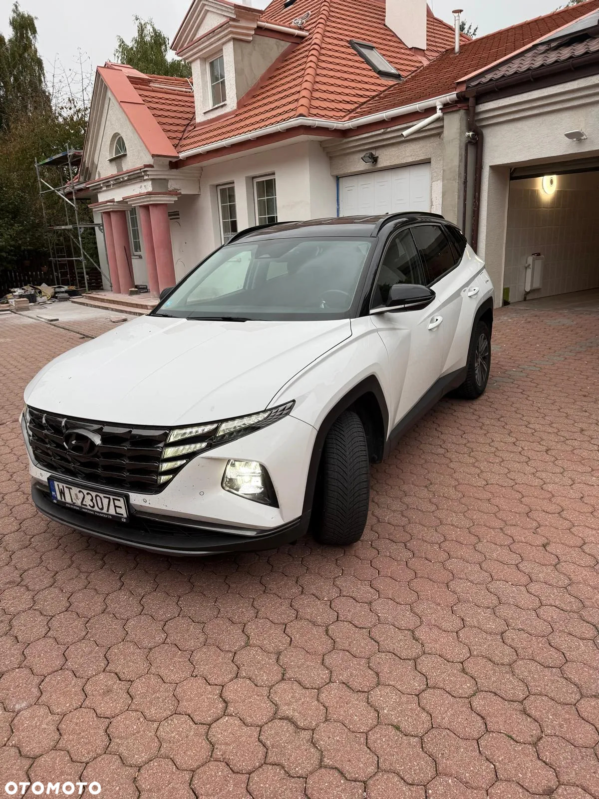 Hyundai Tucson 1.6 T-GDi HEV Executive 4WD - 3